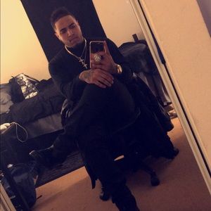 Meet your Posher, Anthony